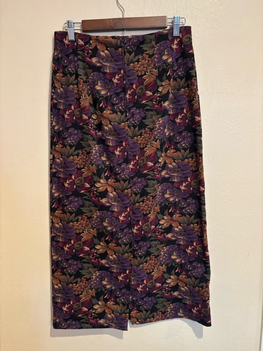 Vintage Briggs NY Fall Floral Boho Pencil Skirt, Deep Colors of Plum, Pine, Gold - Picture 3 of 6